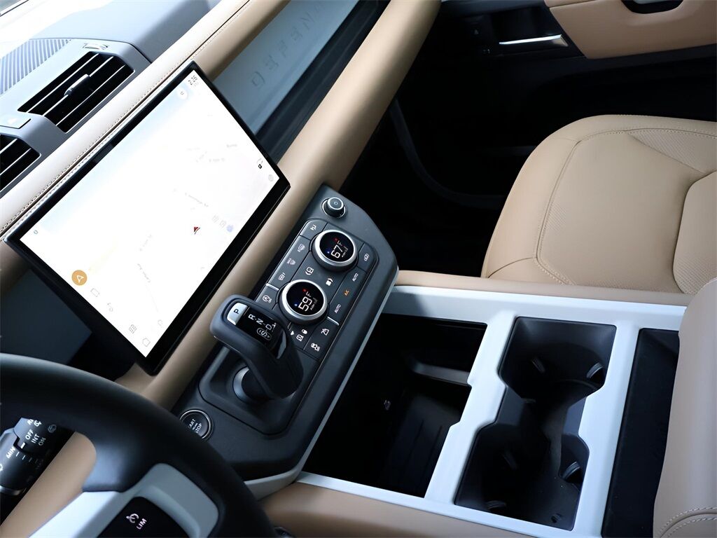 2025 Land Rover Defender 130 X-Dynamic SE San Clemente CA