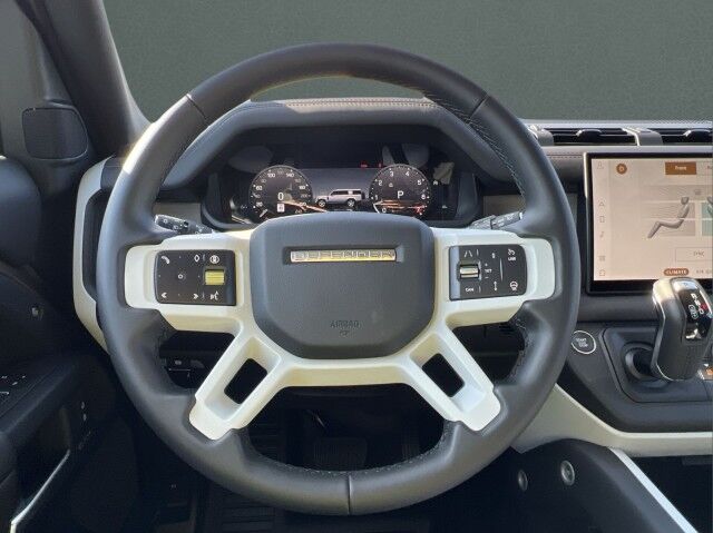 2025 Land Rover Defender 130 X-Dynamic SE San Juan TX 2025 Land Rover Defender 130 X-Dynamic SE San Juan TX