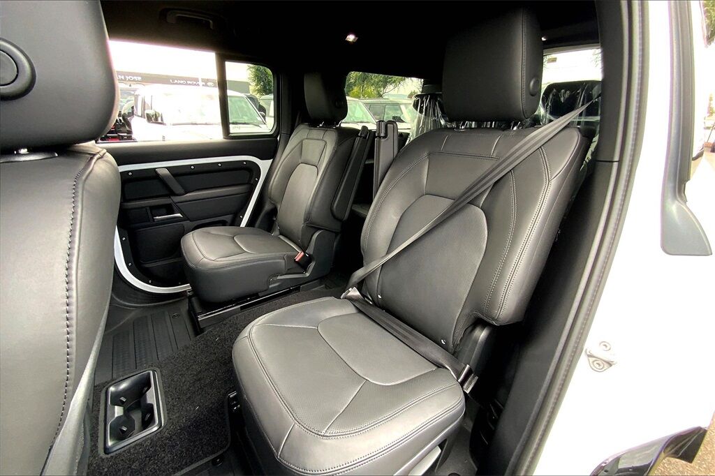 2025 Land Rover Defender 130 X-Dynamic SE San Jose CA