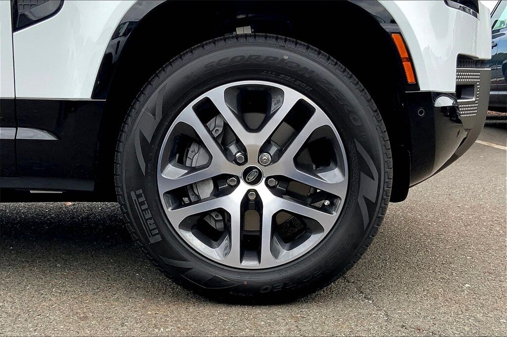 2025 Land Rover Defender 130 X-Dynamic SE San Jose CA