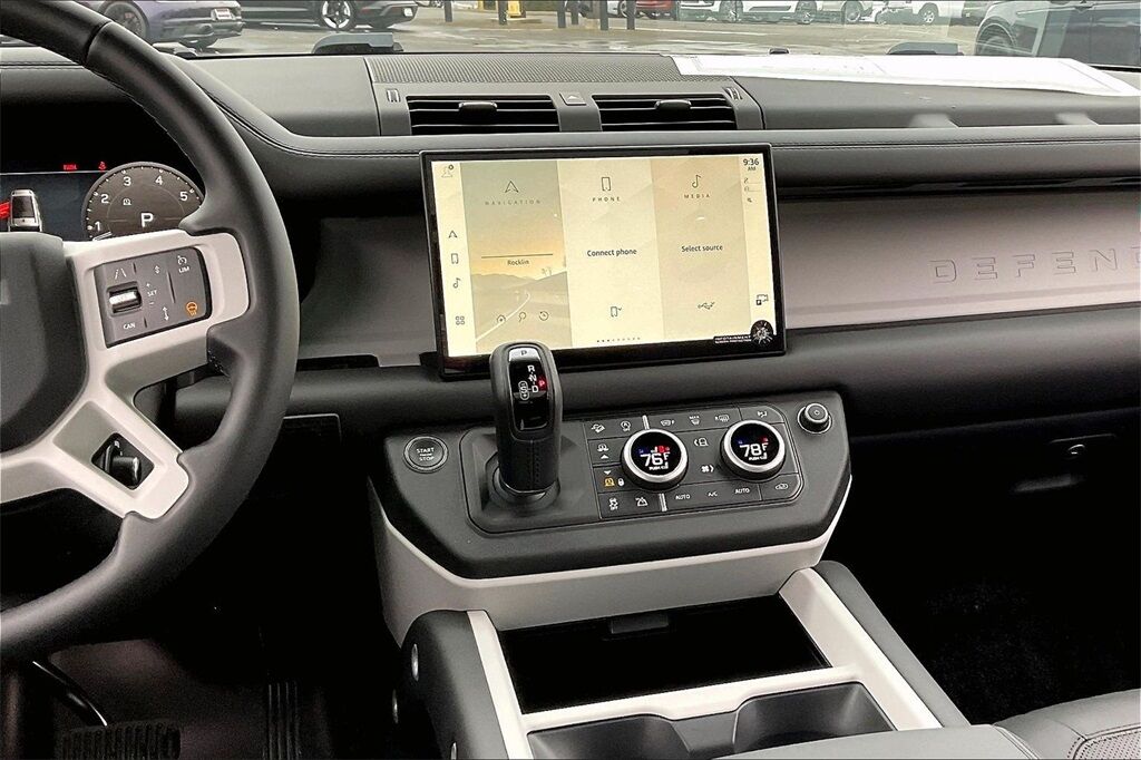 2025 Land Rover Defender 130 X-Dynamic SE San Jose CA