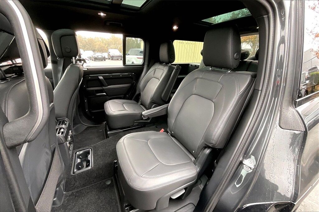 2025 Land Rover Defender 130 X-Dynamic SE San Jose CA