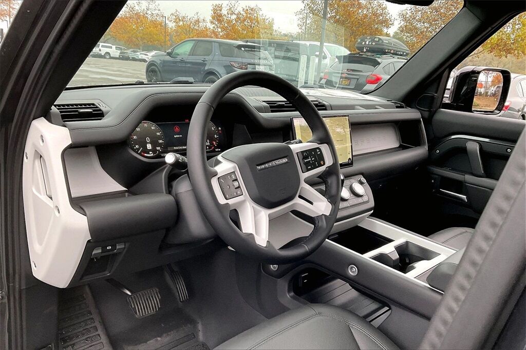 2025 Land Rover Defender 130 X-Dynamic SE San Jose CA