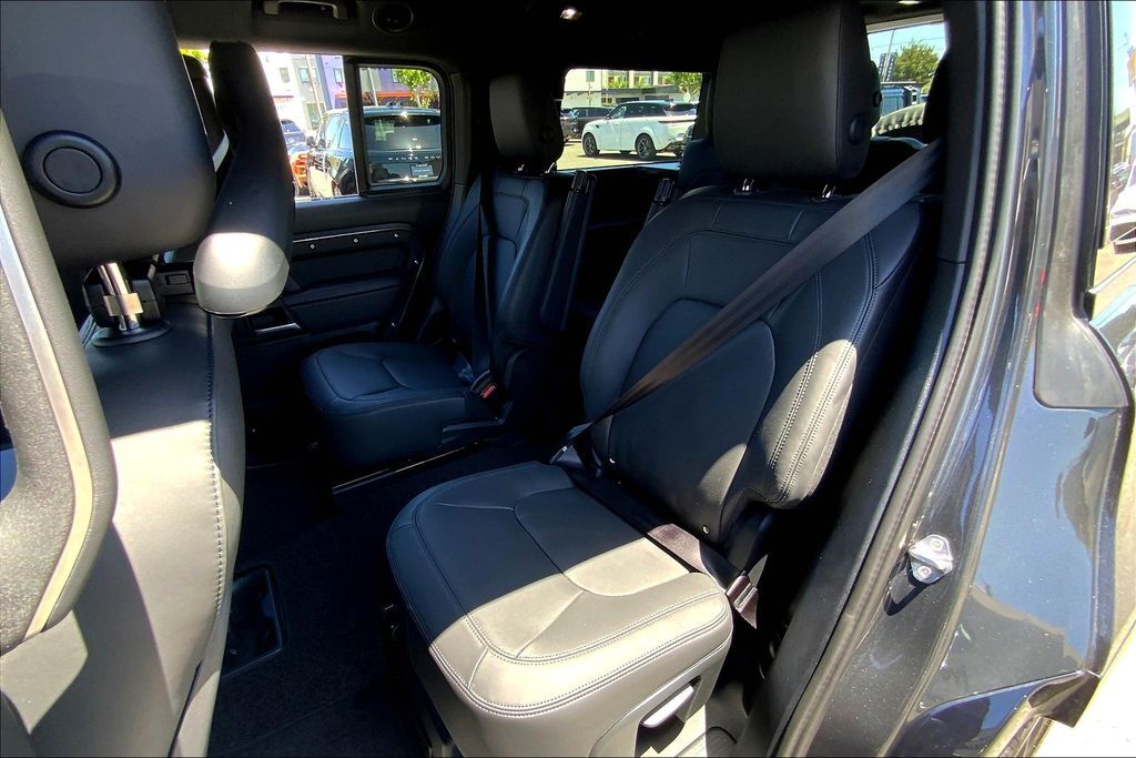 2025 Land Rover Defender 130 X-Dynamic SE San Jose CA