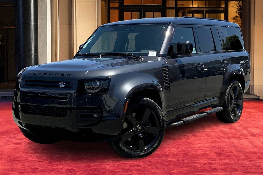 2025 Land Rover Defender 130