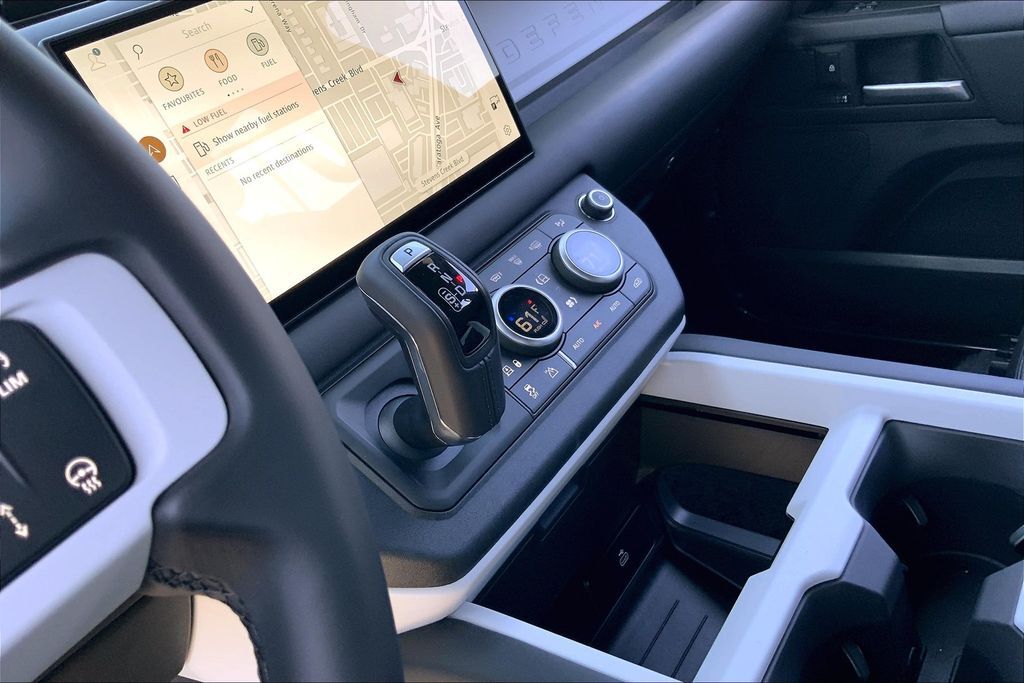 2025 Land Rover Defender 130 X-Dynamic SE San Jose CA