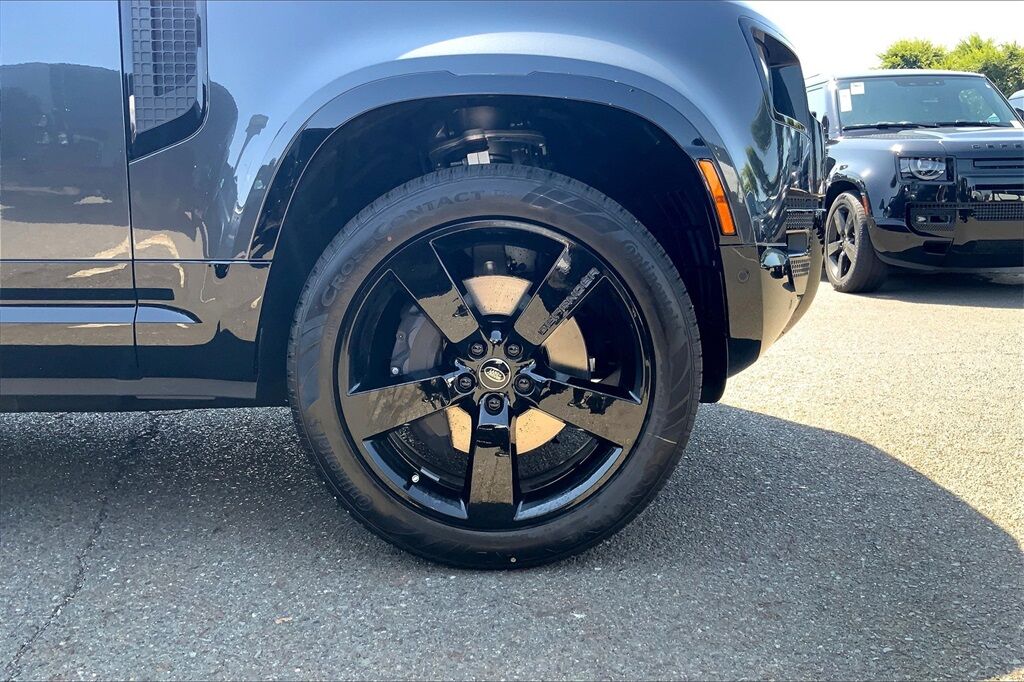 2025 Land Rover Defender 130 X-Dynamic SE San Jose CA