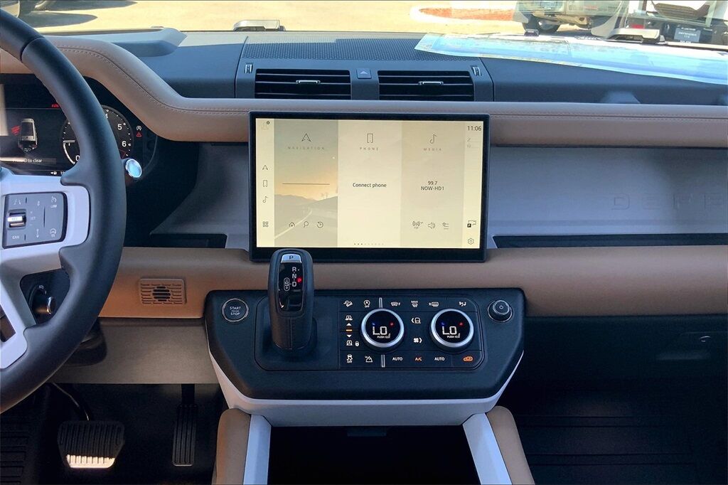 2025 Land Rover Defender 130 X-Dynamic SE San Jose CA