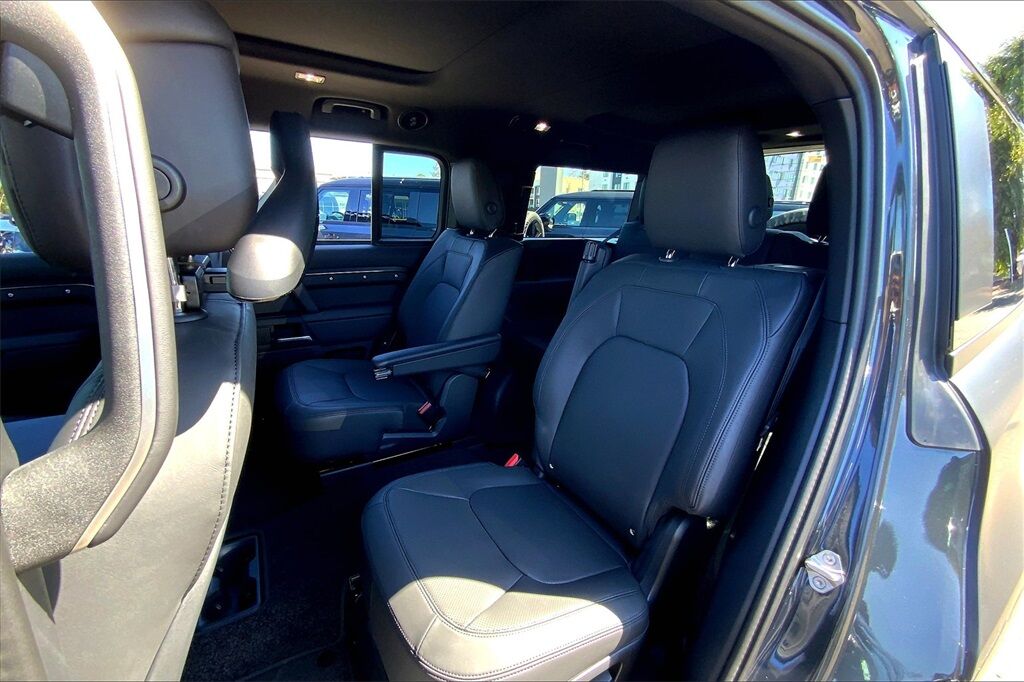 2025 Land Rover Defender 130 X-Dynamic SE San Jose CA