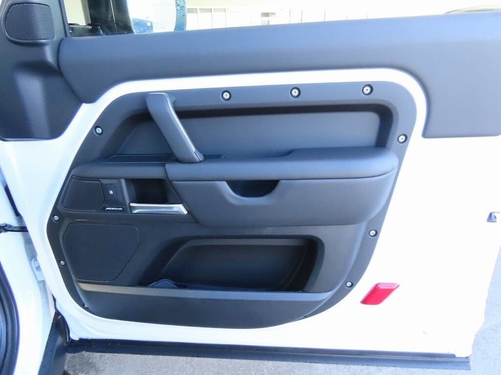 2025 Land Rover Defender 90 S San Clemente CA