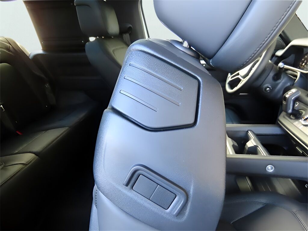 2025 Land Rover Defender 90 S San Clemente CA