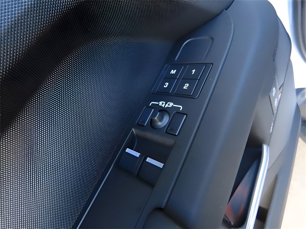 2025 Land Rover Defender 90 S San Clemente CA