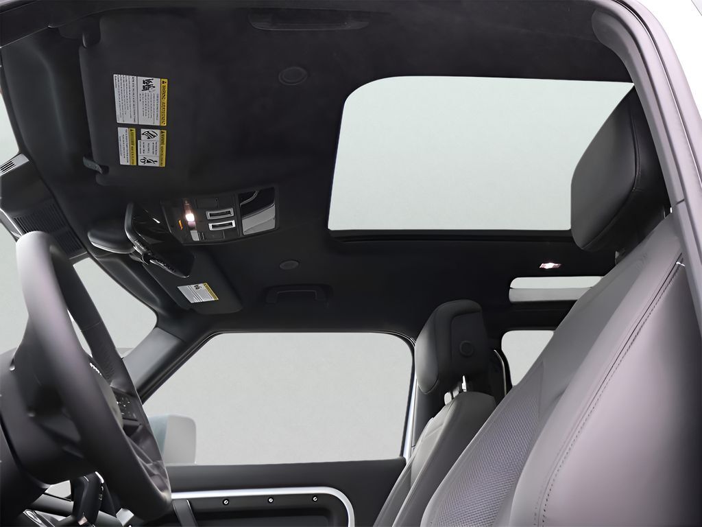 2025 Land Rover Defender 90 X-Dynamic SE San Clemente CA