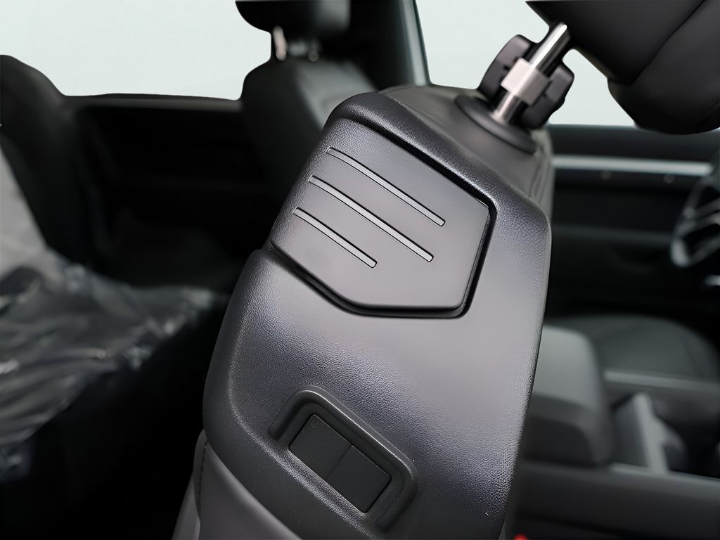 2025 Land Rover Defender 90 X-Dynamic SE San Clemente CA