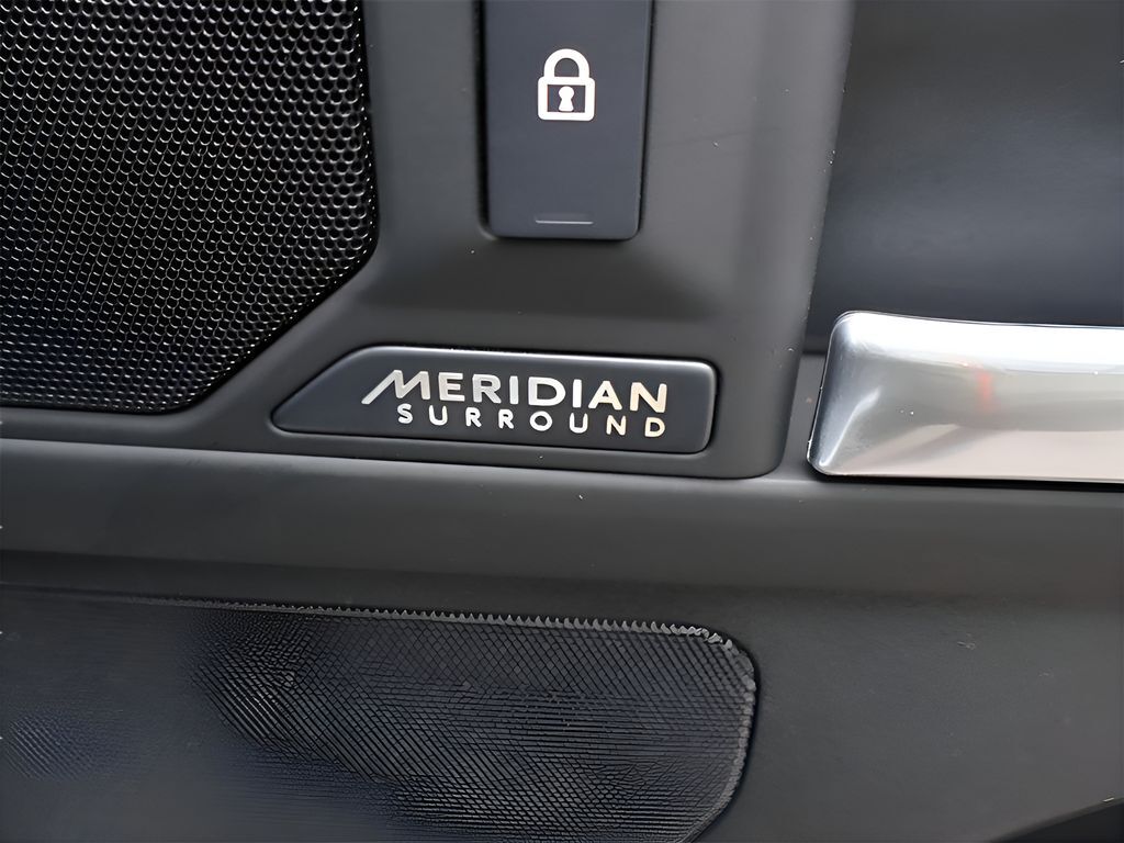 2025 Land Rover Defender 90 X-Dynamic SE San Clemente CA