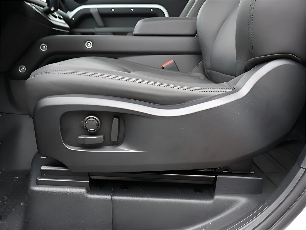 2025 Land Rover Defender 90 X-Dynamic SE San Clemente CA