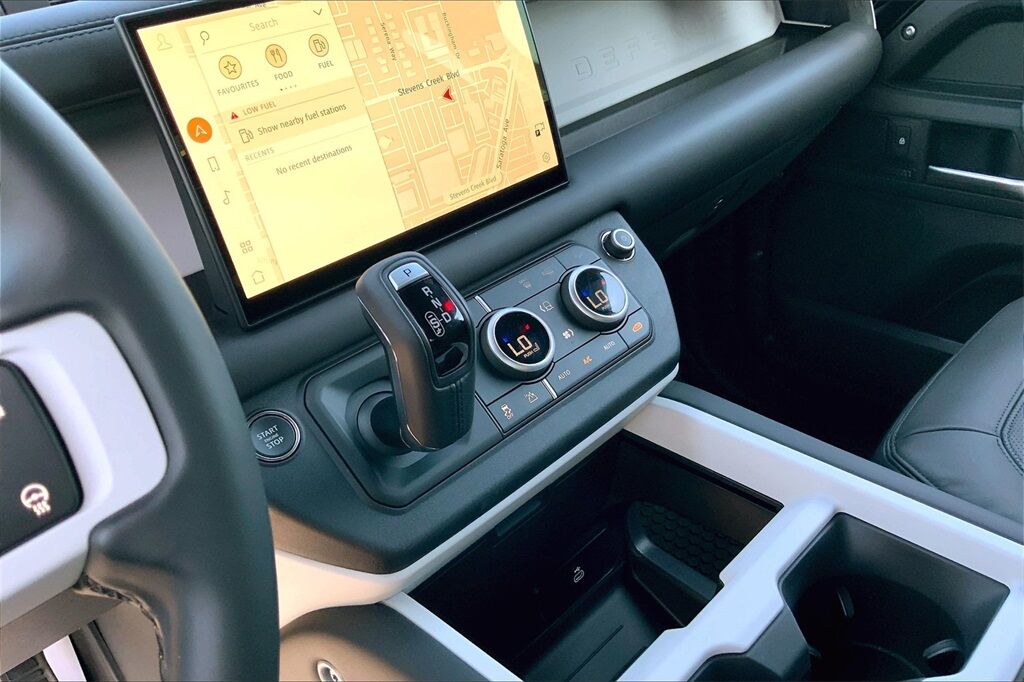 2025 Land Rover Defender 90 X-Dynamic SE San Jose CA