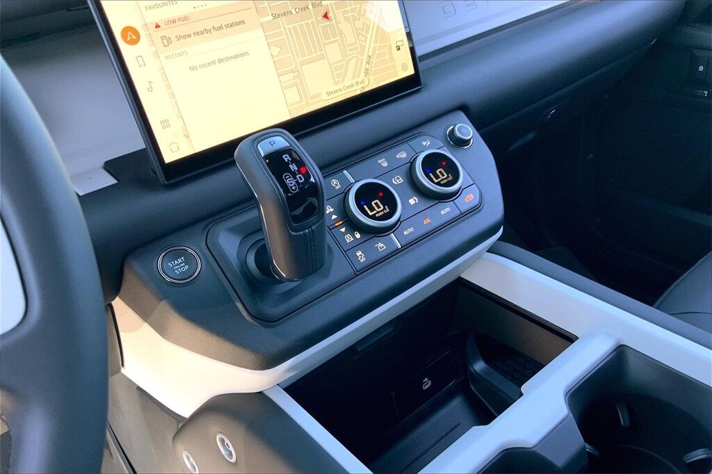2025 Land Rover Defender 90 X-Dynamic SE San Jose CA