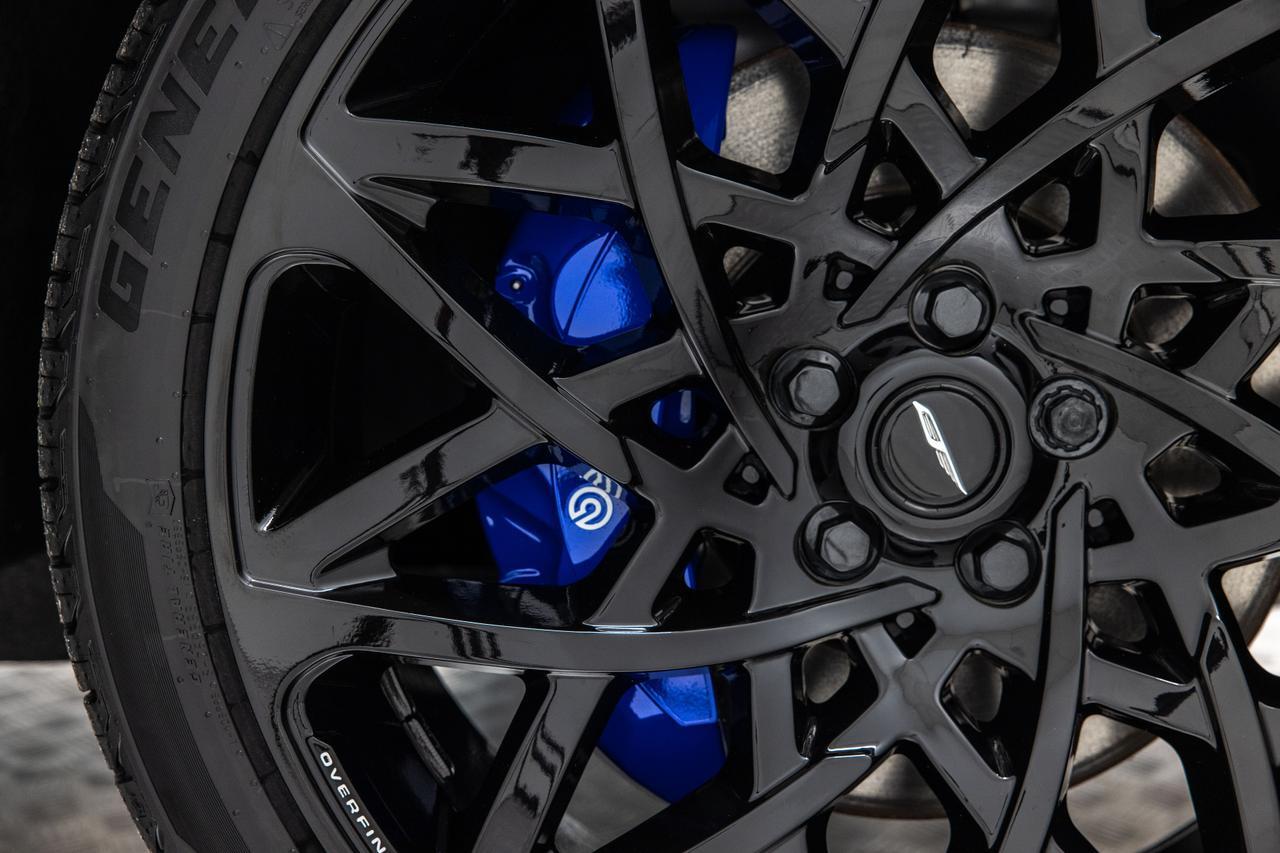 2025 Land Rover Defender P500 V8 X-Dynamic SE Danville VA 2025 Land Rover Defender P500 V8 X-Dynamic SE Danville VA