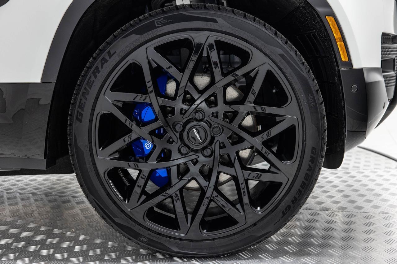 2025 Land Rover Defender P500 V8 X-Dynamic SE Danville VA 2025 Land Rover Defender P500 V8 X-Dynamic SE Danville VA