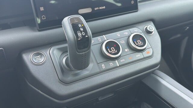 2025 Land Rover Defender S San Juan TX 2025 Land Rover Defender S San Juan TX