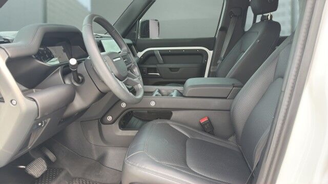2025 Land Rover Defender S San Juan TX 2025 Land Rover Defender S San Juan TX