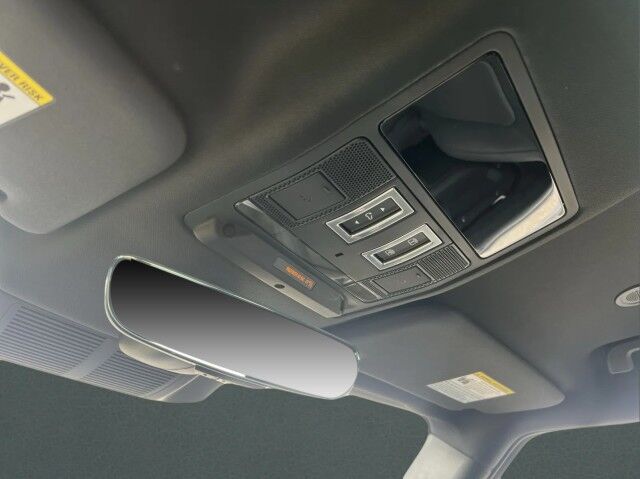 2025 Land Rover Defender X-Dynamic SE 90 2dr San Juan TX 2025 Land Rover Defender X-Dynamic SE 90 2dr San Juan TX