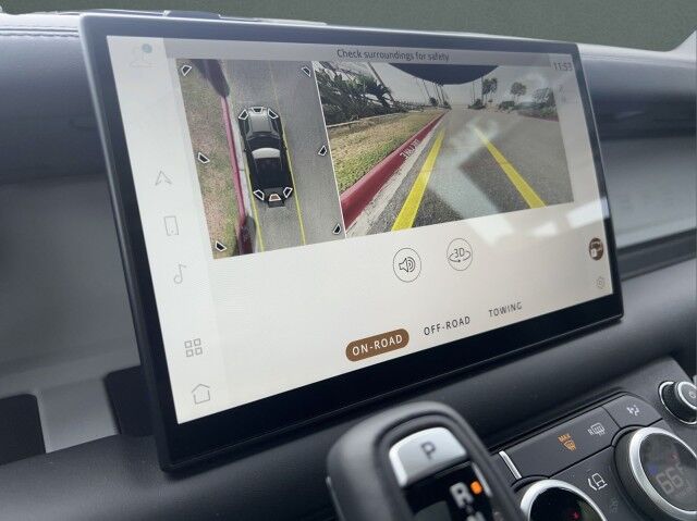 2025 Land Rover Defender X-Dynamic SE 90 2dr San Juan TX 2025 Land Rover Defender X-Dynamic SE 90 2dr San Juan TX