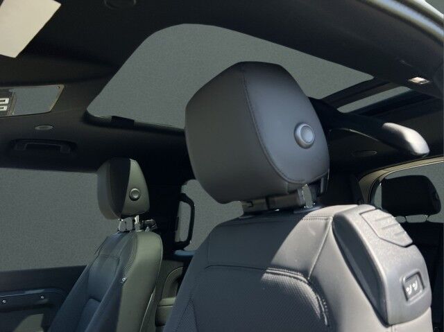 2025 Land Rover Defender X-Dynamic SE San Juan TX 2025 Land Rover Defender X-Dynamic SE San Juan TX