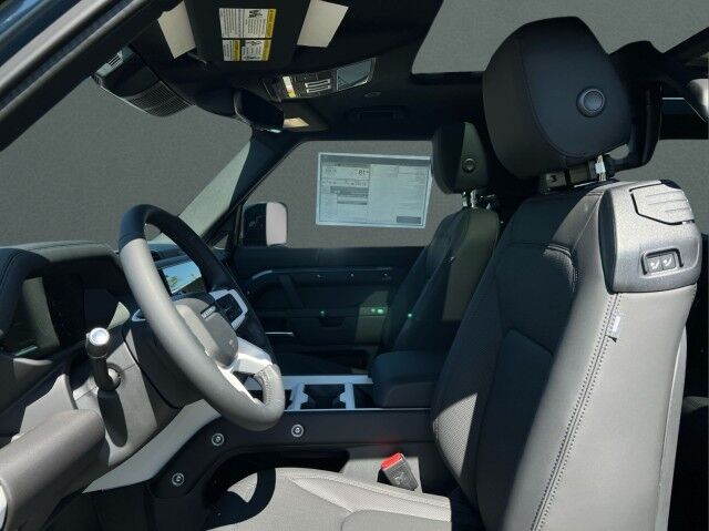 2025 Land Rover Defender X-Dynamic SE San Juan TX 2025 Land Rover Defender X-Dynamic SE San Juan TX