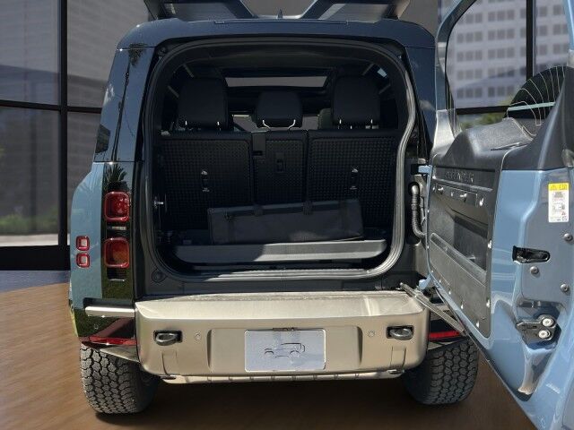 2025 Land Rover Defender X-Dynamic SE San Juan TX 2025 Land Rover Defender X-Dynamic SE San Juan TX