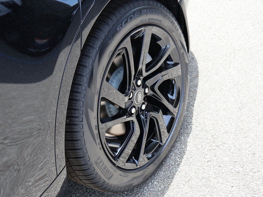 2025 Land Rover Discovery Dynamic SE San Clemente CA