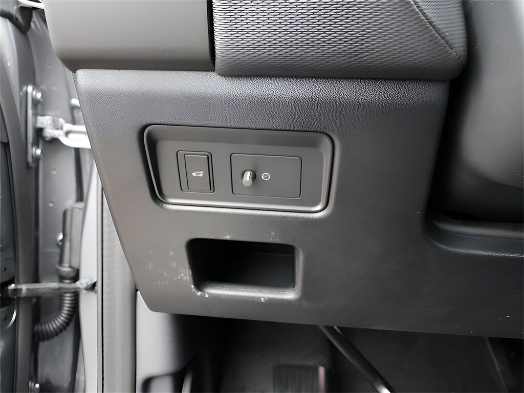 2025 Land Rover Discovery Dynamic SE San Clemente CA