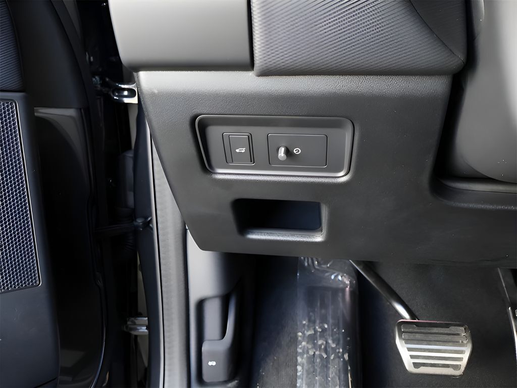 2025 Land Rover Discovery Dynamic SE San Clemente CA