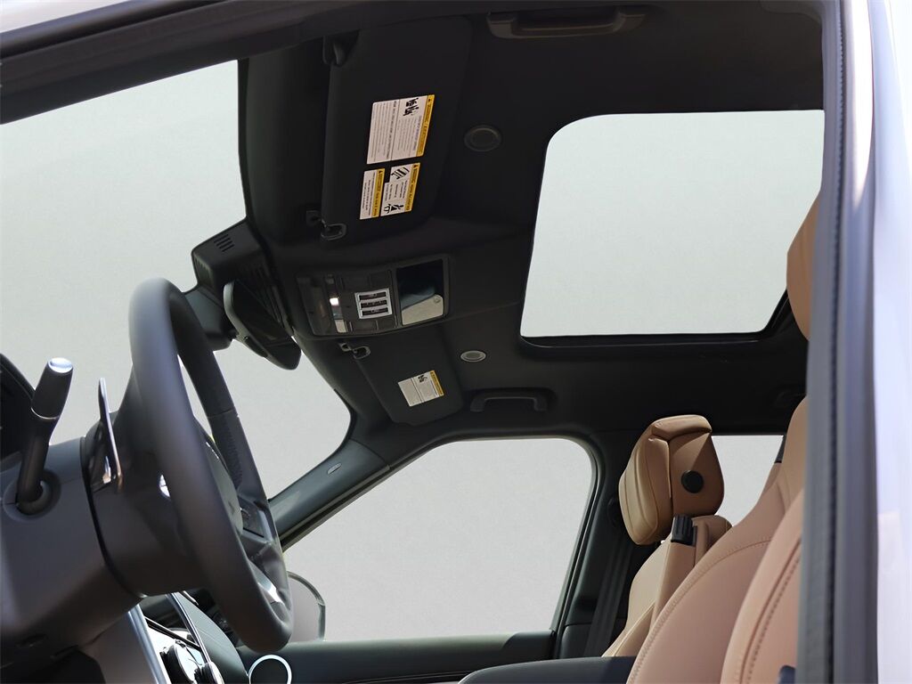 2025 Land Rover Discovery Dynamic SE San Clemente CA