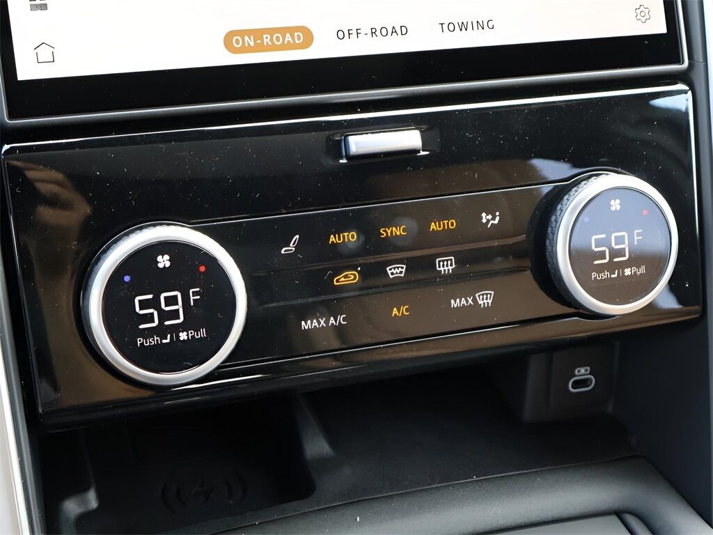 2025 Land Rover Discovery Dynamic SE San Clemente CA