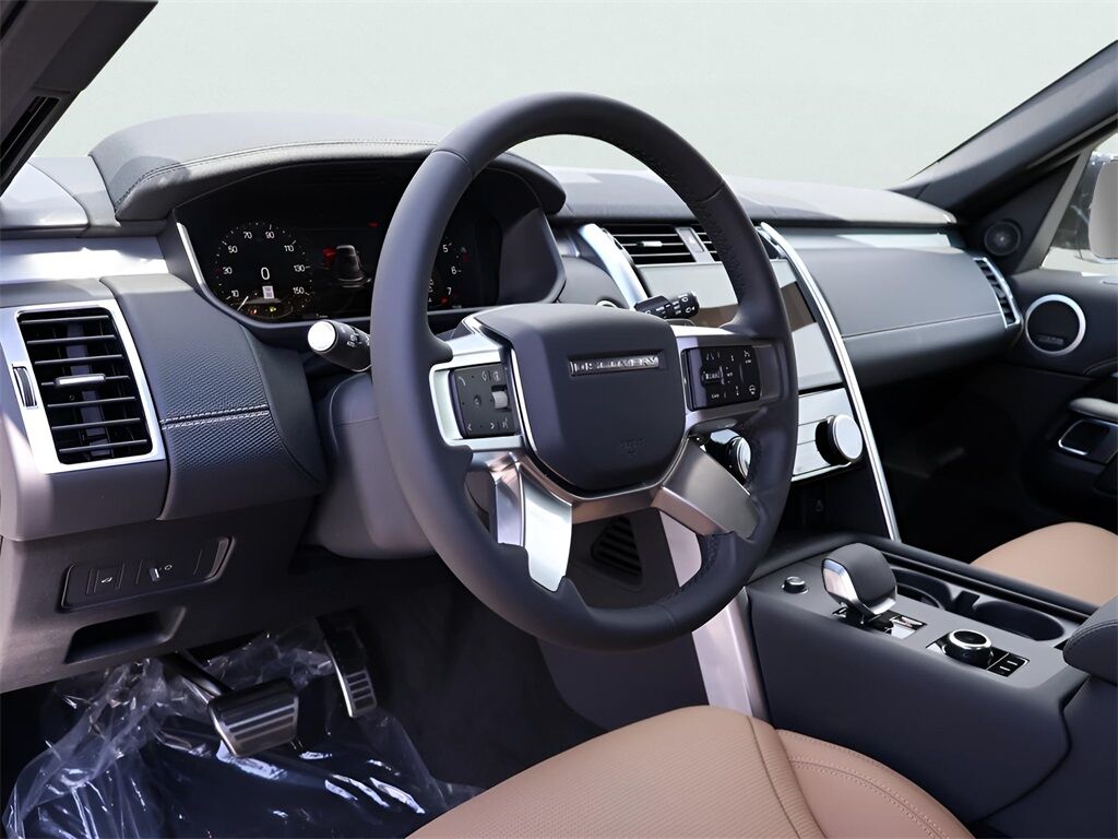 2025 Land Rover Discovery Dynamic SE San Clemente CA