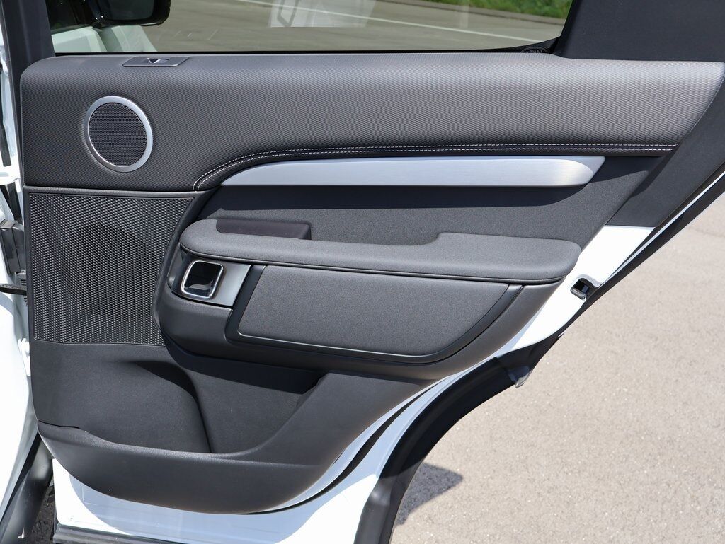 2025 Land Rover Discovery Dynamic SE San Clemente CA