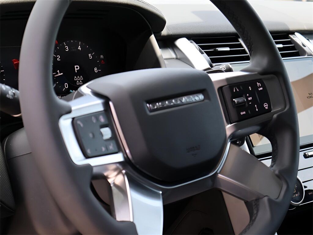 2025 Land Rover Discovery Dynamic SE San Clemente CA