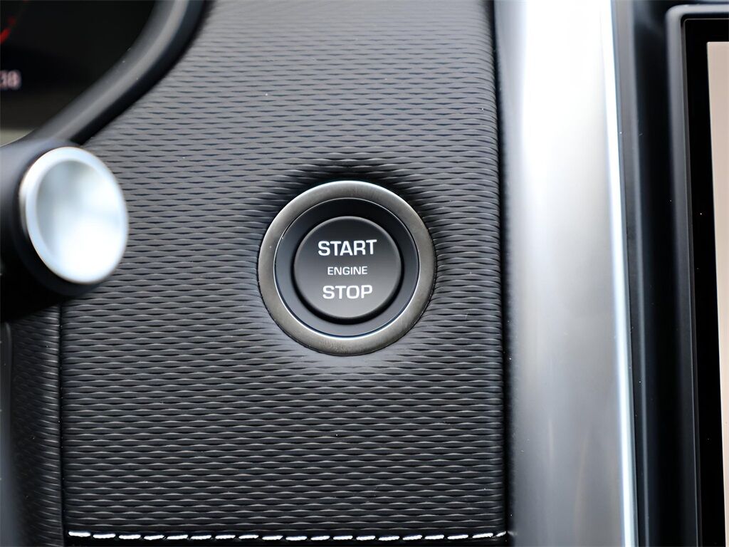 2025 Land Rover Discovery Dynamic SE San Clemente CA