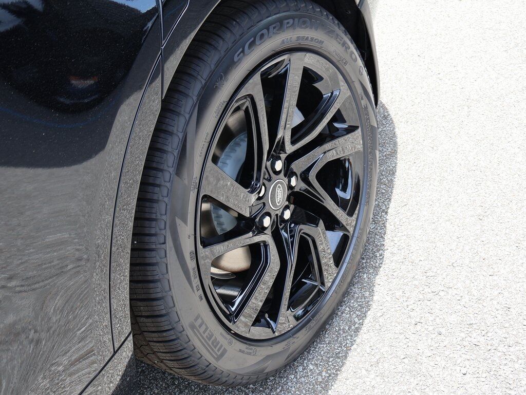 2025 Land Rover Discovery Dynamic SE San Clemente CA