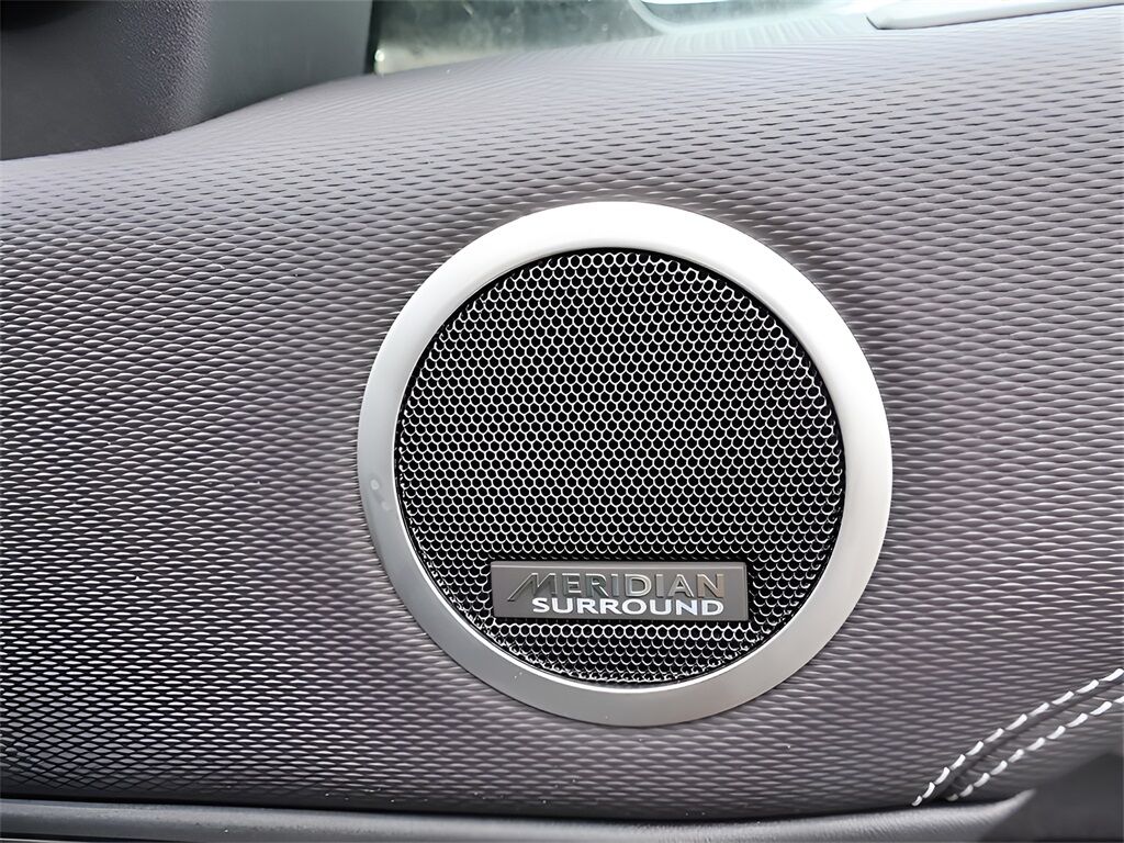 2025 Land Rover Discovery Dynamic SE San Clemente CA