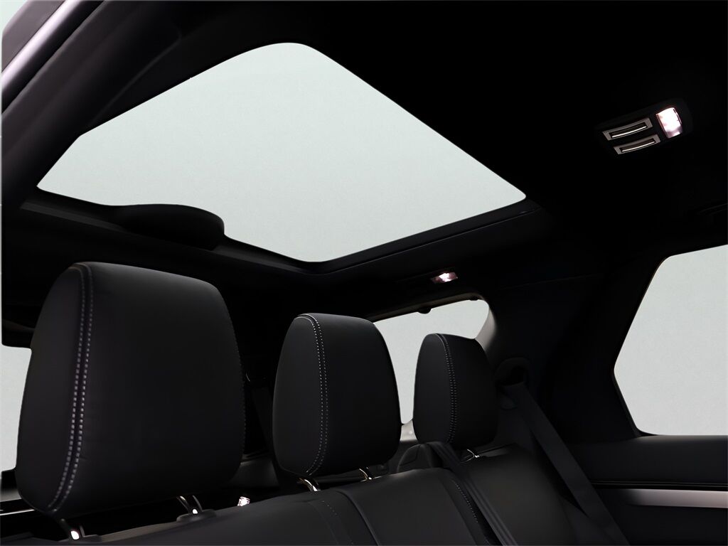 2025 Land Rover Discovery Dynamic SE San Clemente CA