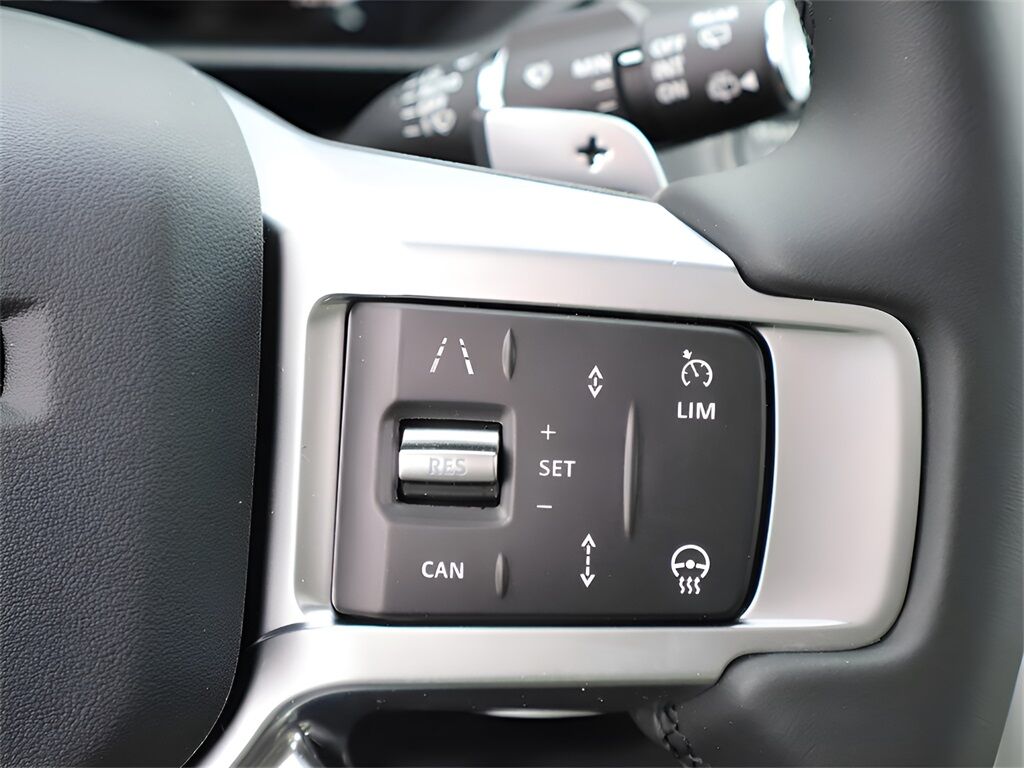 2025 Land Rover Discovery Dynamic SE San Clemente CA