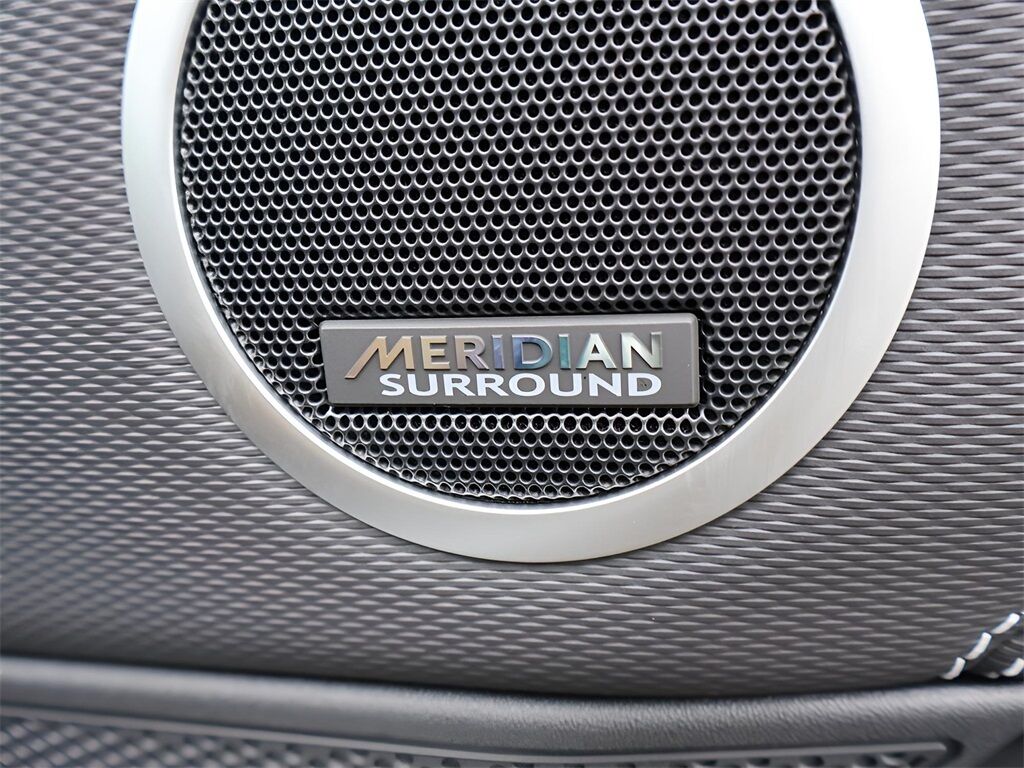 2025 Land Rover Discovery Dynamic SE San Clemente CA