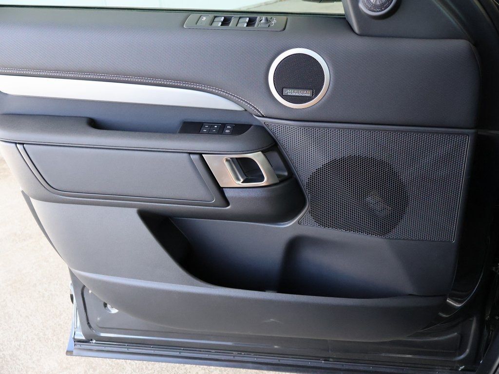 2025 Land Rover Discovery Dynamic SE San Clemente CA