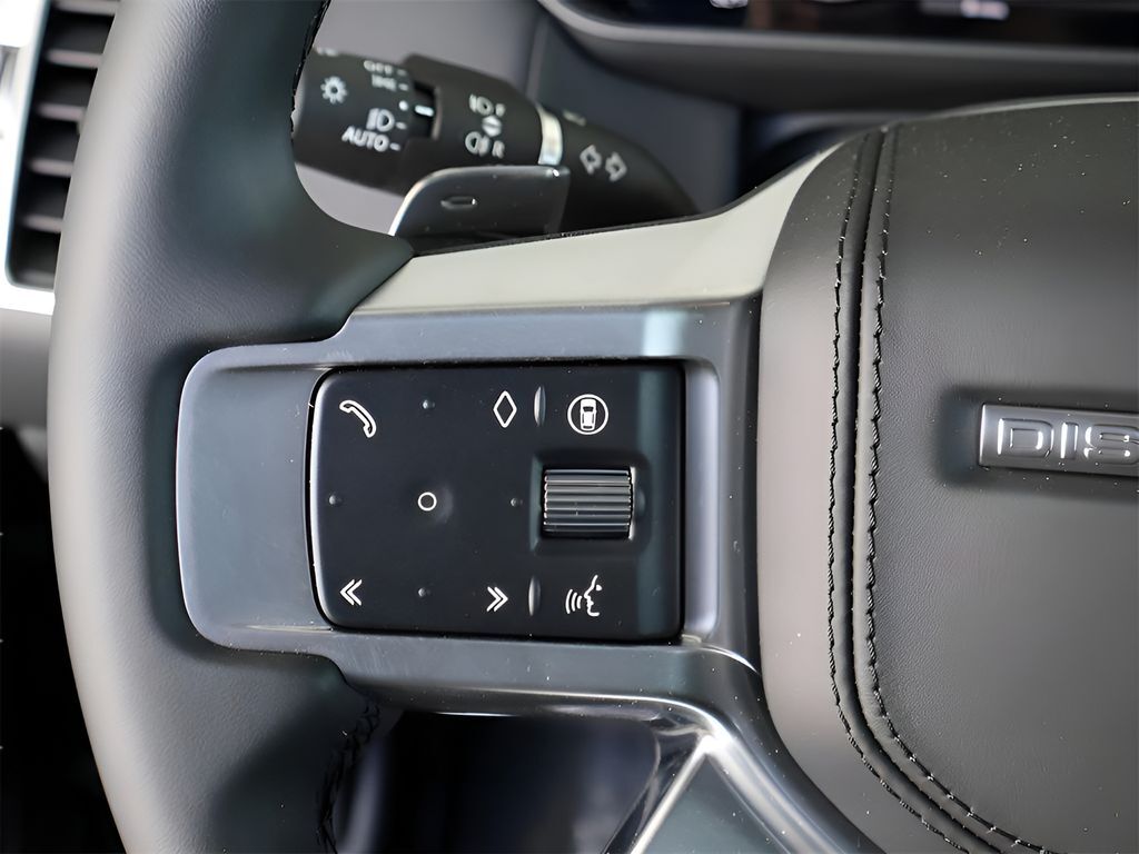 2025 Land Rover Discovery Dynamic SE San Clemente CA