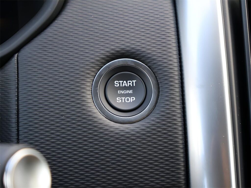 2025 Land Rover Discovery Dynamic SE San Clemente CA