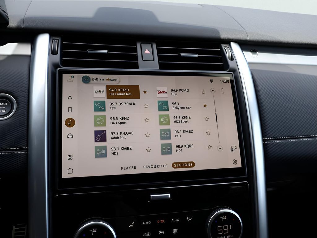 2025 Land Rover Discovery Dynamic SE San Clemente CA