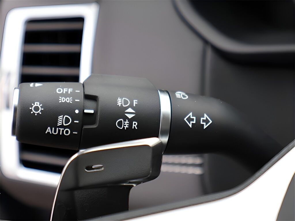 2025 Land Rover Discovery Dynamic SE San Clemente CA